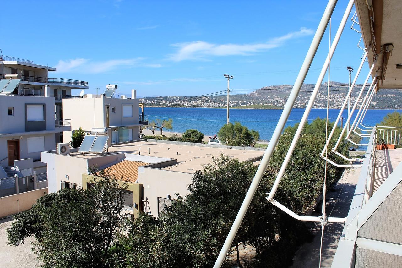 Apartment Sea View In Front Of The Beach Of Agia Marina Pórto Ráfti Esterno foto